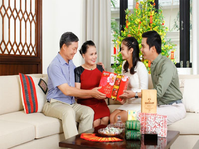 Dành những món quà ý nghĩa đến cha mẹ Dành những món quà ý nghĩa đến cha mẹ