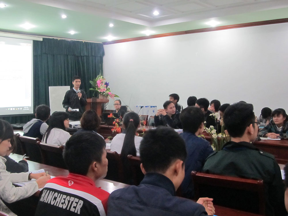 thuc-trang-sinh-vien-hien-nay-chuong-trinh-dao-tao-tai-dai-hoc-mo-chuyen-gai-pham-hien